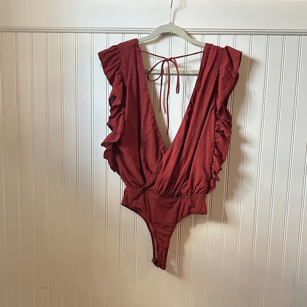 Lulu's Deep Red Ruffle Bodysuit - Picture 3 of 3